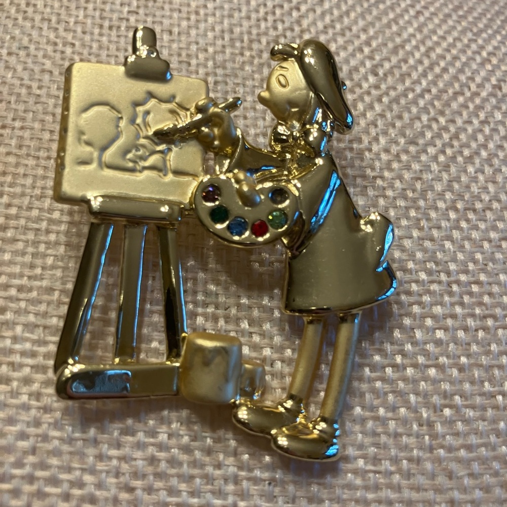 DANECRAFT SIGNED GOLD TONE ARTIST’S BROOCH - Picture 6 of 9